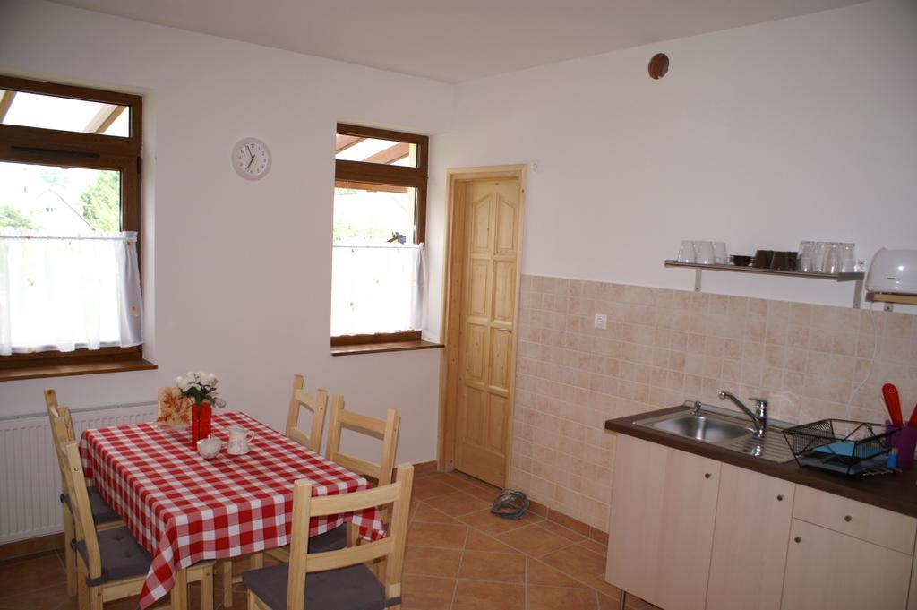 Oeregtoelgy Panzio Hotel Csongrád Room photo